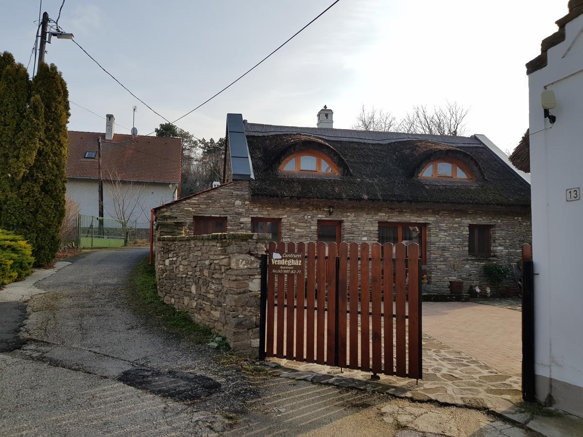 Centrum Vendeghaz Tihany Exterior foto